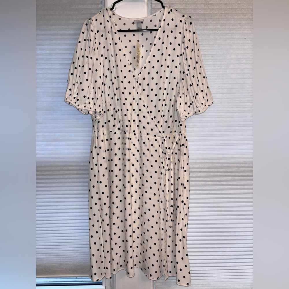 NWT wrap dress size XXL